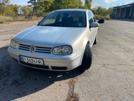 Фольксваген Гольф 1998 в Лубнах на Automoto.ua Серый Фольксваген Гольф, объемом двигателя 1.6 л и пробегом 200 тыс. км за 3100 $, фото 1 на Automoto.ua
