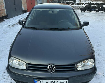 Серый Фольксваген Гольф, объемом двигателя 1.6 л и пробегом 226 тыс. км за 3850 $, фото 1 на Automoto.ua