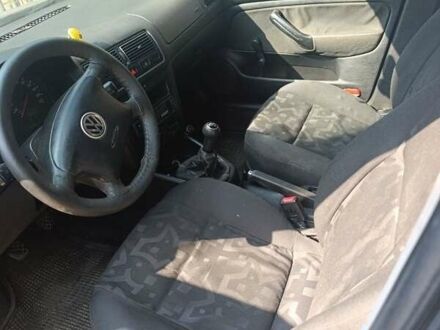 Фольксваген Гольф 1998 у Херсоні на Automoto.ua Сірий Фольксваген Гольф, об'ємом двигуна 1.4 л та пробігом 367 тис. км за 3200 $, фото 1 на Automoto.ua