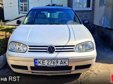 Сірий Фольксваген Гольф, об'ємом двигуна 1.6 л та пробігом 238 тис. км за 3900 $, фото 1 на Automoto.ua