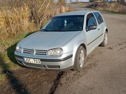 Серый Фольксваген Гольф, объемом двигателя 0 л и пробегом 380 тыс. км за 1200 $, фото 1 на Automoto.ua