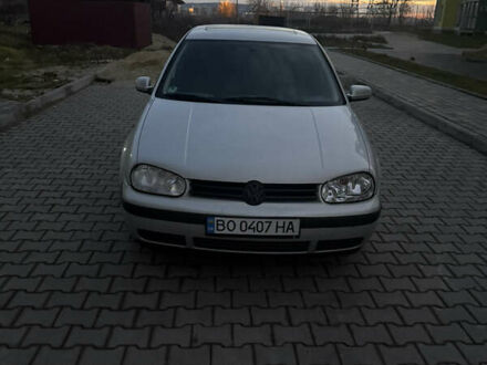 Серый Фольксваген Гольф, объемом двигателя 1.39 л и пробегом 244 тыс. км за 3849 $, фото 1 на Automoto.ua