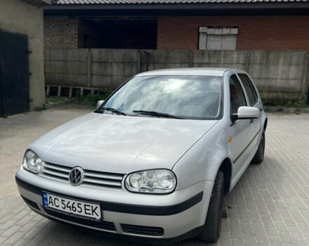 Серый Фольксваген Гольф, объемом двигателя 1.6 л и пробегом 262 тыс. км за 4235 $, фото 1 на Automoto.ua