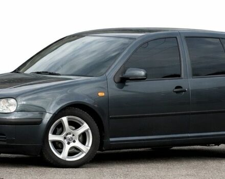 Серый Фольксваген Гольф, объемом двигателя 1.6 л и пробегом 260 тыс. км за 4200 $, фото 1 на Automoto.ua