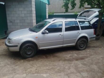 Сірий Фольксваген Гольф, об'ємом двигуна 1.9 л та пробігом 300 тис. км за 950 $, фото 1 на Automoto.ua