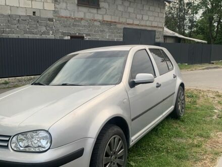 Фольксваген Гольф 1999 в Львове на Automoto.ua Серый Фольксваген Гольф, объемом двигателя 0 л и пробегом 300 тыс. км за 3399 $, фото 1 на Automoto.ua