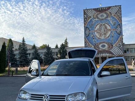 Фольксваген Гольф 1999 у Кропивницькому (Кіровограді) на Automoto.ua Сірий Фольксваген Гольф, об'ємом двигуна 1.98 л та пробігом 261 тис. км за 3900 $, фото 1 на Automoto.ua