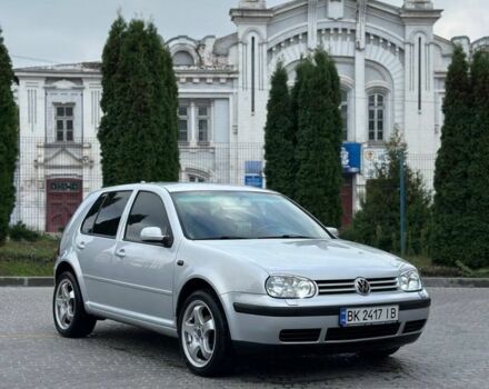 Серый Фольксваген Гольф, объемом двигателя 1.6 л и пробегом 250 тыс. км за 3487 $, фото 1 на Automoto.ua