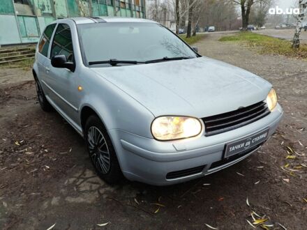 Серый Фольксваген Гольф, объемом двигателя 0 л и пробегом 214 тыс. км за 3999 $, фото 1 на Automoto.ua