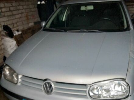 Серый Фольксваген Гольф, объемом двигателя 2 л и пробегом 420 тыс. км за 900 $, фото 1 на Automoto.ua