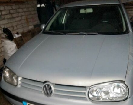 Серый Фольксваген Гольф, объемом двигателя 2 л и пробегом 420 тыс. км за 900 $, фото 1 на Automoto.ua