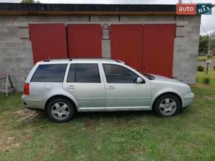 Серый Фольксваген Гольф, объемом двигателя 1.6 л и пробегом 260 тыс. км за 4353 $, фото 1 на Automoto.ua