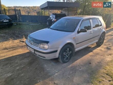 Серый Фольксваген Гольф, объемом двигателя 1.6 л и пробегом 287 тыс. км за 4300 $, фото 1 на Automoto.ua