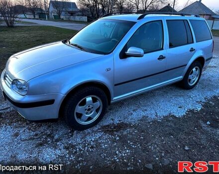 Серый Фольксваген Гольф, объемом двигателя 1.9 л и пробегом 320 тыс. км за 4900 $, фото 1 на Automoto.ua