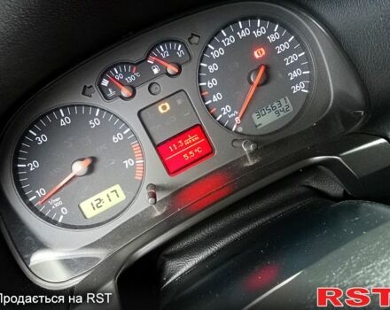 Серый Фольксваген Гольф, объемом двигателя 1.6 л и пробегом 305 тыс. км за 4800 $, фото 1 на Automoto.ua