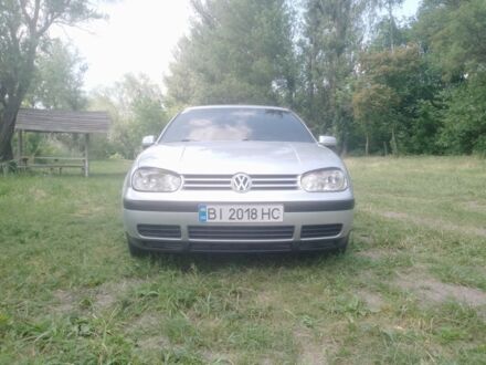 Фольксваген Гольф 2000 в Полтаве на Automoto.ua Серый Фольксваген Гольф, объемом двигателя 1.6 л и пробегом 260 тыс. км за 3600 $, фото 1 на Automoto.ua