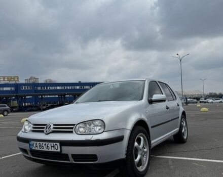 Серый Фольксваген Гольф, объемом двигателя 1.6 л и пробегом 254 тыс. км за 4000 $, фото 1 на Automoto.ua