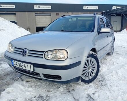 Сірий Фольксваген Гольф, об'ємом двигуна 1.6 л та пробігом 300 тис. км за 3750 $, фото 1 на Automoto.ua