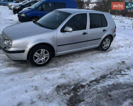 Серый Фольксваген Гольф, объемом двигателя 1.6 л и пробегом 211 тыс. км за 2700 $, фото 1 на Automoto.ua