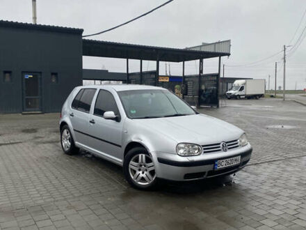 Серый Фольксваген Гольф, объемом двигателя 1.6 л и пробегом 240 тыс. км за 2599 $, фото 1 на Automoto.ua