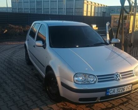 Сірий Фольксваген Гольф, об'ємом двигуна 1.6 л та пробігом 400 тис. км за 3900 $, фото 1 на Automoto.ua