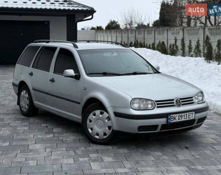 Серый Фольксваген Гольф, объемом двигателя 1.6 л и пробегом 280 тыс. км за 3000 $, фото 1 на Automoto.ua