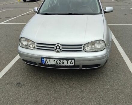 Серый Фольксваген Гольф, объемом двигателя 1.6 л и пробегом 340 тыс. км за 3250 $, фото 1 на Automoto.ua