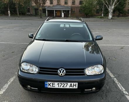 Сірий Фольксваген Гольф, об'ємом двигуна 1.6 л та пробігом 225 тис. км за 3950 $, фото 1 на Automoto.ua