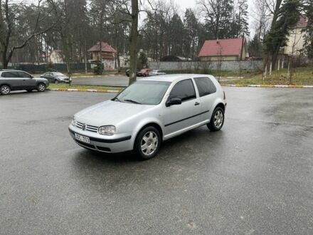 Серый Фольксваген Гольф, объемом двигателя 1.9 л и пробегом 300 тыс. км за 1700 $, фото 1 на Automoto.ua