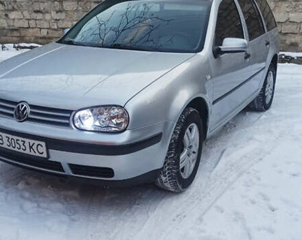 Серый Фольксваген Гольф, объемом двигателя 1.6 л и пробегом 260 тыс. км за 3900 $, фото 1 на Automoto.ua
