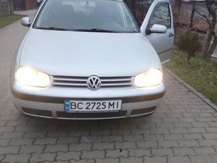 Серый Фольксваген Гольф, объемом двигателя 1.6 л и пробегом 260 тыс. км за 3950 $, фото 1 на Automoto.ua