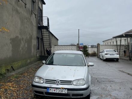 Серый Фольксваген Гольф, объемом двигателя 1.4 л и пробегом 280 тыс. км за 1200 $, фото 1 на Automoto.ua