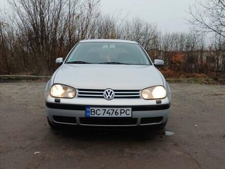 Серый Фольксваген Гольф, объемом двигателя 1.6 л и пробегом 238 тыс. км за 3850 $, фото 1 на Automoto.ua