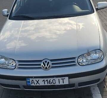 Сірий Фольксваген Гольф, об'ємом двигуна 1.39 л та пробігом 250 тис. км за 3300 $, фото 1 на Automoto.ua