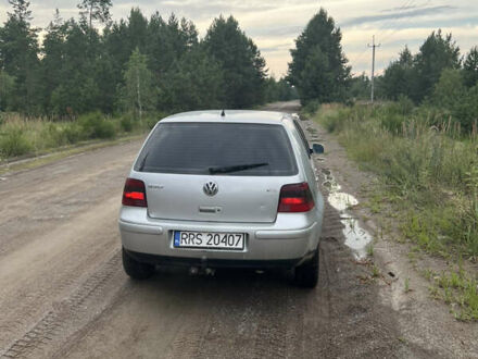 Фольксваген Гольф 2000 в Березно на Automoto.ua Серый Фольксваген Гольф, объемом двигателя 1.9 л и пробегом 394 тыс. км за 1750 $, фото 1 на Automoto.ua