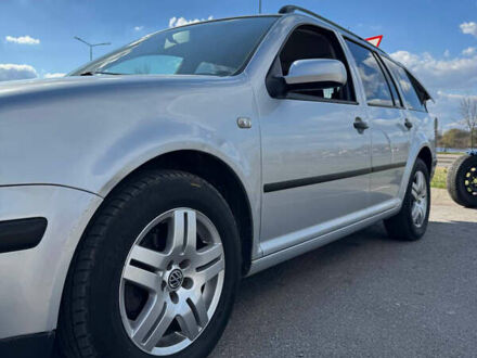 Серый Фольксваген Гольф, объемом двигателя 1.6 л и пробегом 265 тыс. км за 5300 $, фото 1 на Automoto.ua