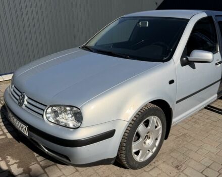 Серый Фольксваген Гольф, объемом двигателя 1.6 л и пробегом 245 тыс. км за 3800 $, фото 1 на Automoto.ua