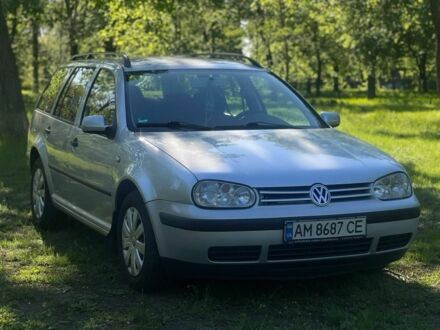 Фольксваген Гольф 2000 в Кропивницком (Кировограде) на Automoto.ua Серый Фольксваген Гольф, объемом двигателя 1.6 л и пробегом 268 тыс. км за 4300 $, фото 1 на Automoto.ua