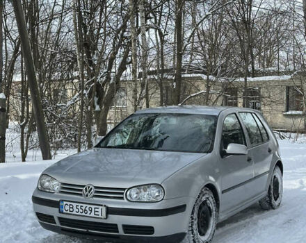 Серый Фольксваген Гольф, объемом двигателя 1.4 л и пробегом 300 тыс. км за 3800 $, фото 1 на Automoto.ua