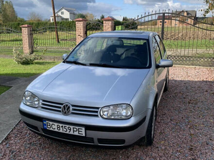 Серый Фольксваген Гольф, объемом двигателя 1.39 л и пробегом 230 тыс. км за 4450 $, фото 1 на Automoto.ua