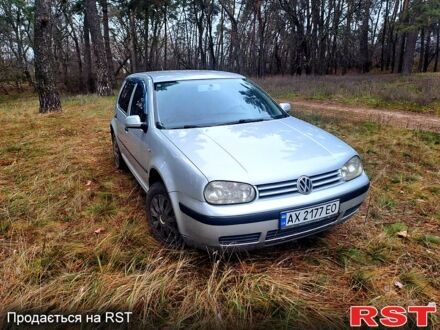 Сірий Фольксваген Гольф, об'ємом двигуна 1.6 л та пробігом 250 тис. км за 3800 $, фото 1 на Automoto.ua