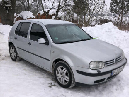 Серый Фольксваген Гольф, объемом двигателя 1.6 л и пробегом 256 тыс. км за 3400 $, фото 1 на Automoto.ua