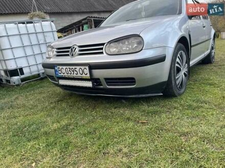 Сірий Фольксваген Гольф, об'ємом двигуна 1.39 л та пробігом 305 тис. км за 3500 $, фото 1 на Automoto.ua