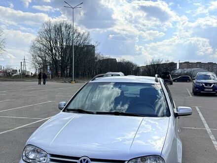 Сірий Фольксваген Гольф, об'ємом двигуна 1.6 л та пробігом 288 тис. км за 4500 $, фото 1 на Automoto.ua