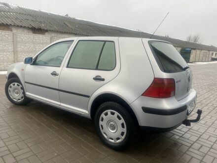 Серый Фольксваген Гольф, объемом двигателя 0 л и пробегом 300 тыс. км за 1850 $, фото 1 на Automoto.ua