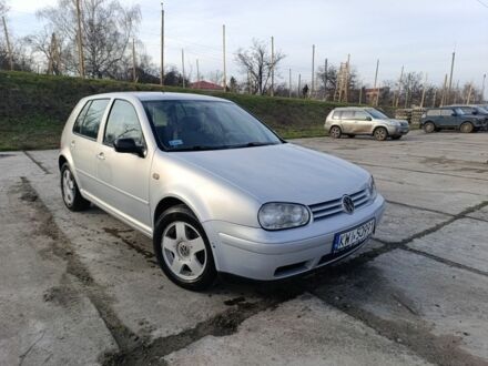 Серый Фольксваген Гольф, объемом двигателя 1.9 л и пробегом 333 тыс. км за 1650 $, фото 1 на Automoto.ua