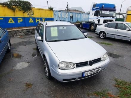 Серый Фольксваген Гольф, объемом двигателя 1.9 л и пробегом 380 тыс. км за 3350 $, фото 1 на Automoto.ua