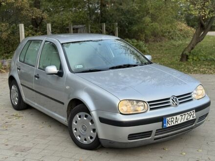Серый Фольксваген Гольф, объемом двигателя 1.9 л и пробегом 286 тыс. км за 1850 $, фото 1 на Automoto.ua