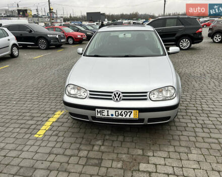 Серый Фольксваген Гольф, объемом двигателя 1.39 л и пробегом 239 тыс. км за 4200 $, фото 1 на Automoto.ua