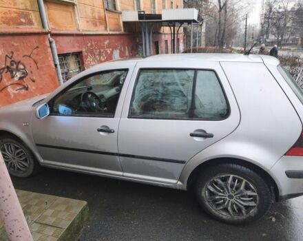 Серый Фольксваген Гольф, объемом двигателя 1.4 л и пробегом 245 тыс. км за 2000 $, фото 1 на Automoto.ua